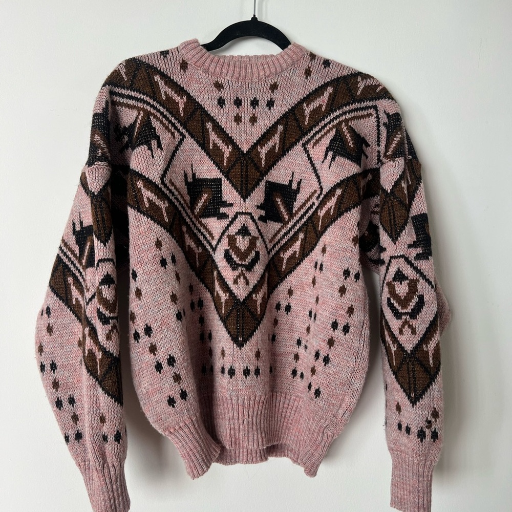 Vintage Geometric 85% Wool Sweater Made In Peru Host Pick 🥳🎊🎉